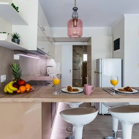 Marilu- The Downtown * Corfu (city)