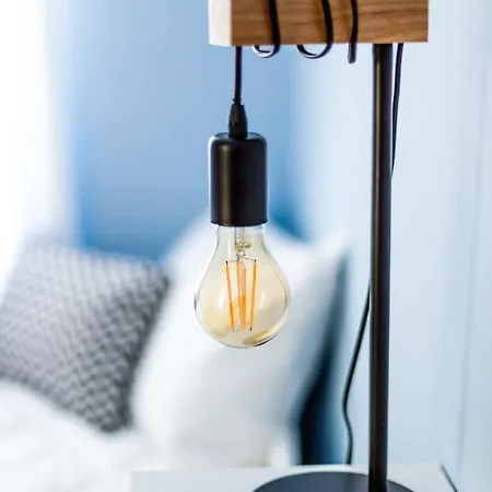 Marilu- The Downtown